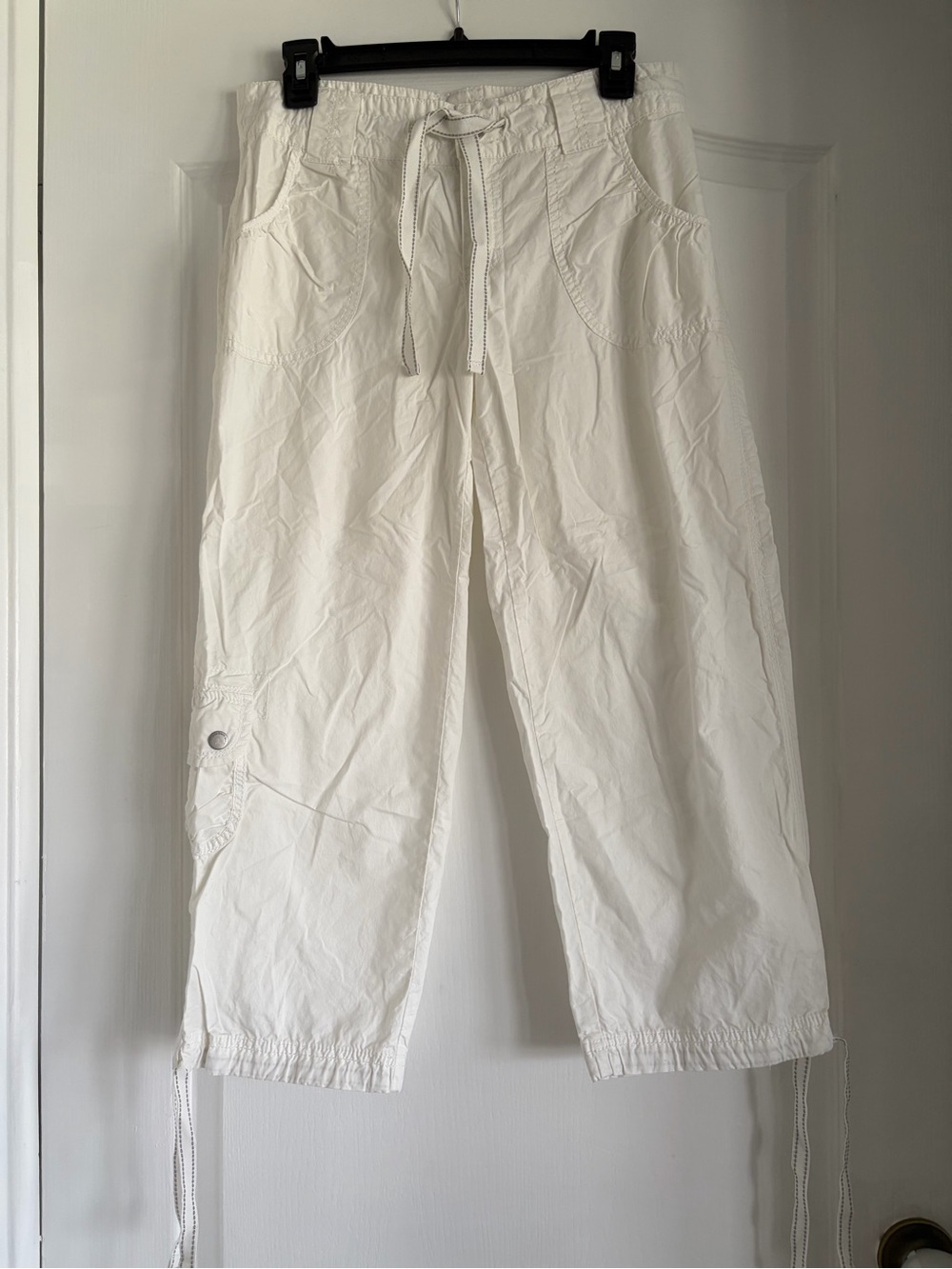 Calvin Klein Jeans White Drawstring Crop Cargo Pants Size 6